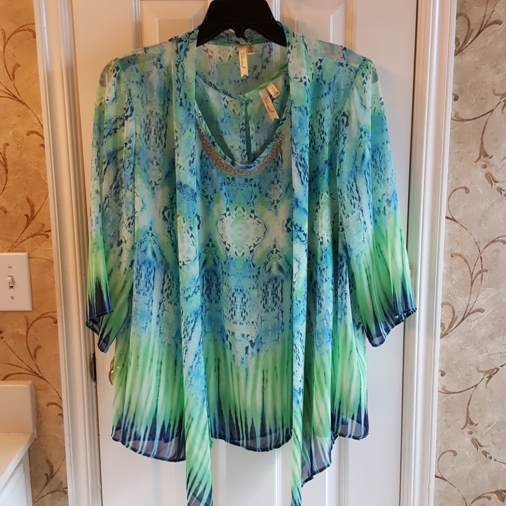 Two piece tank and jacket.